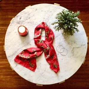 Oscar de la Renta 100% Silk Scarf